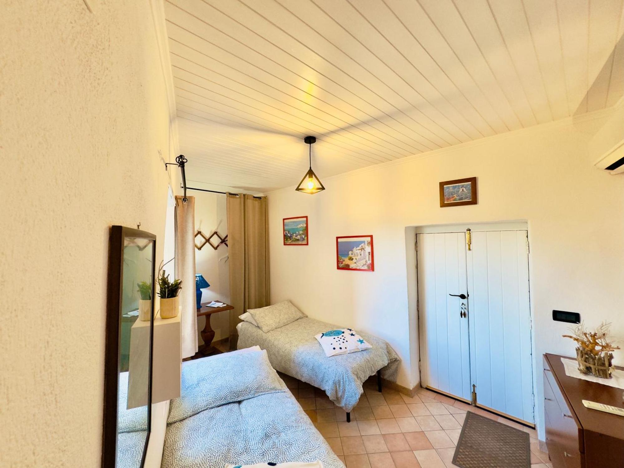 Stanza Porto Di Forio Apartment